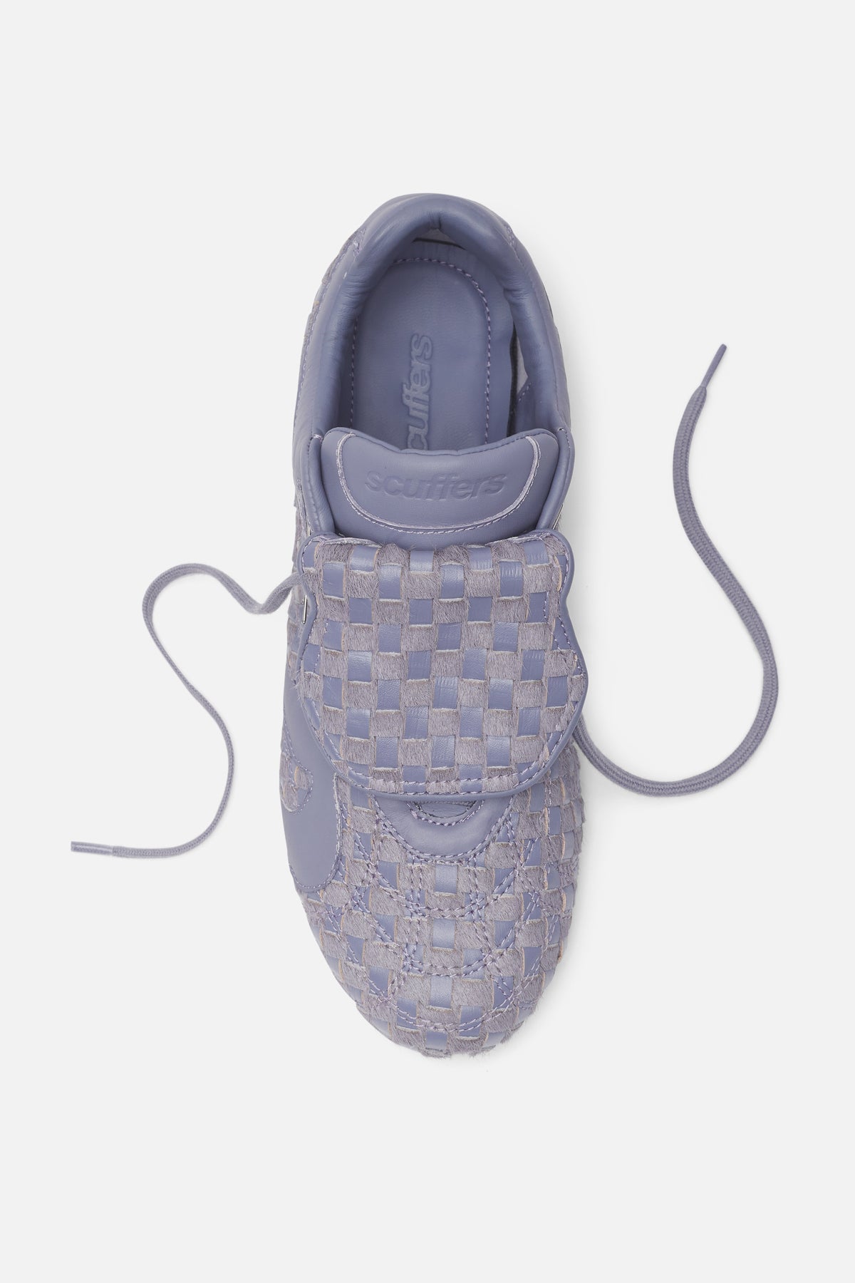 Zapatillas moradas trenzadas icónicas