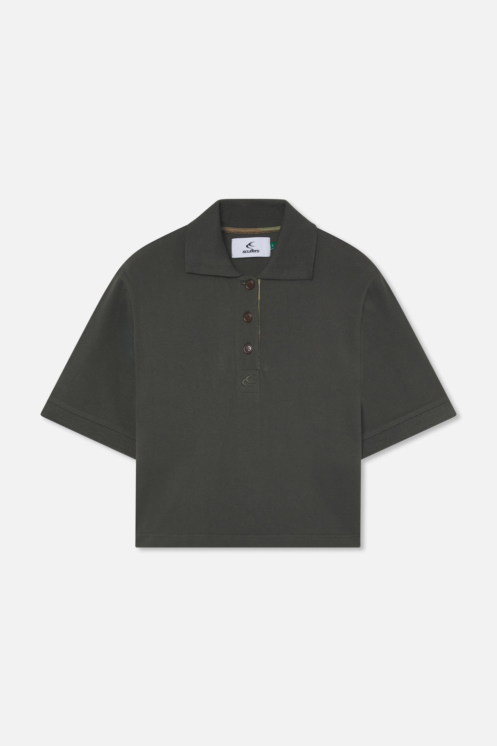 Polo oscuro de camuflaje
