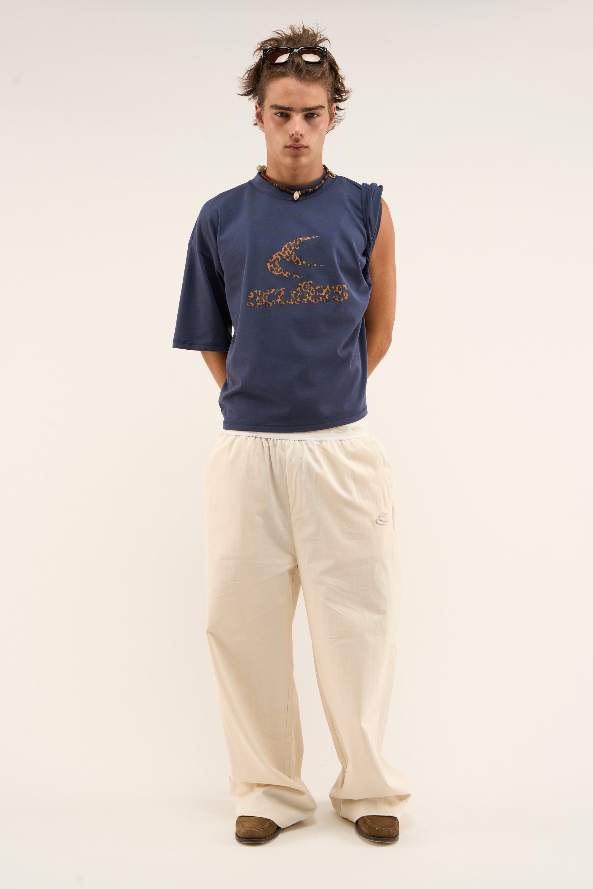 Camiseta azul safari