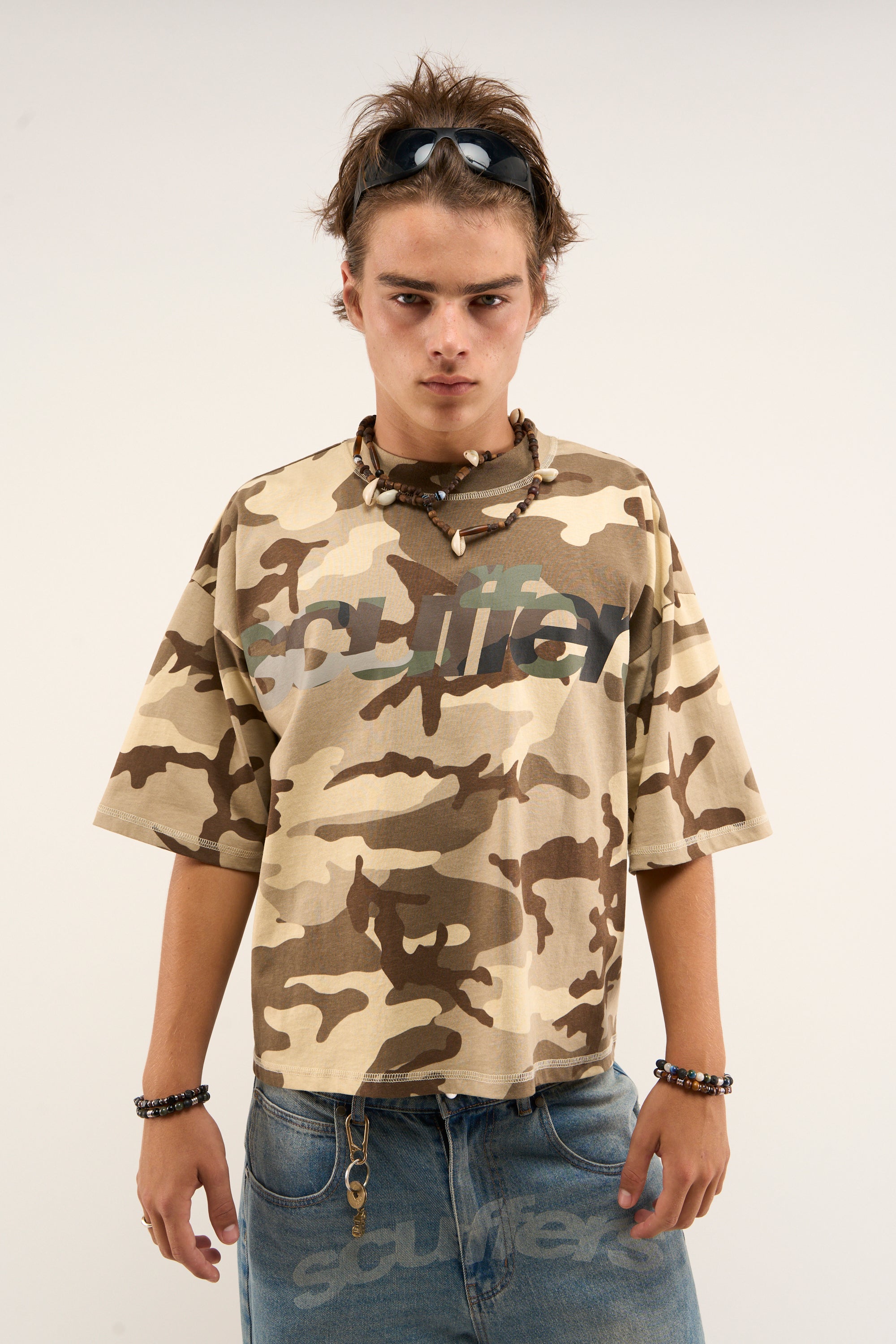 Camiseta marrón con doble camuflaje