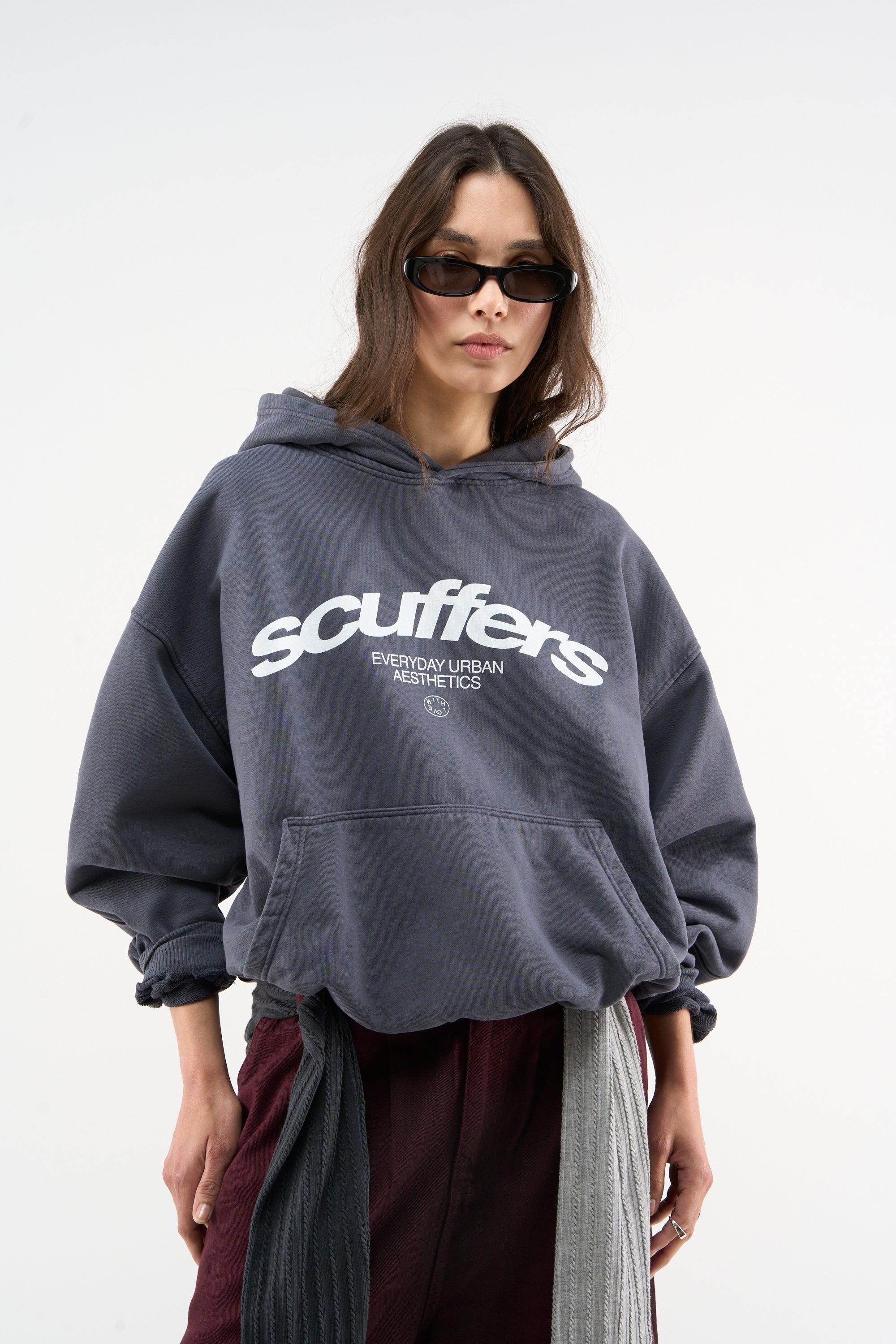 Sudadera con capucha azul icónica