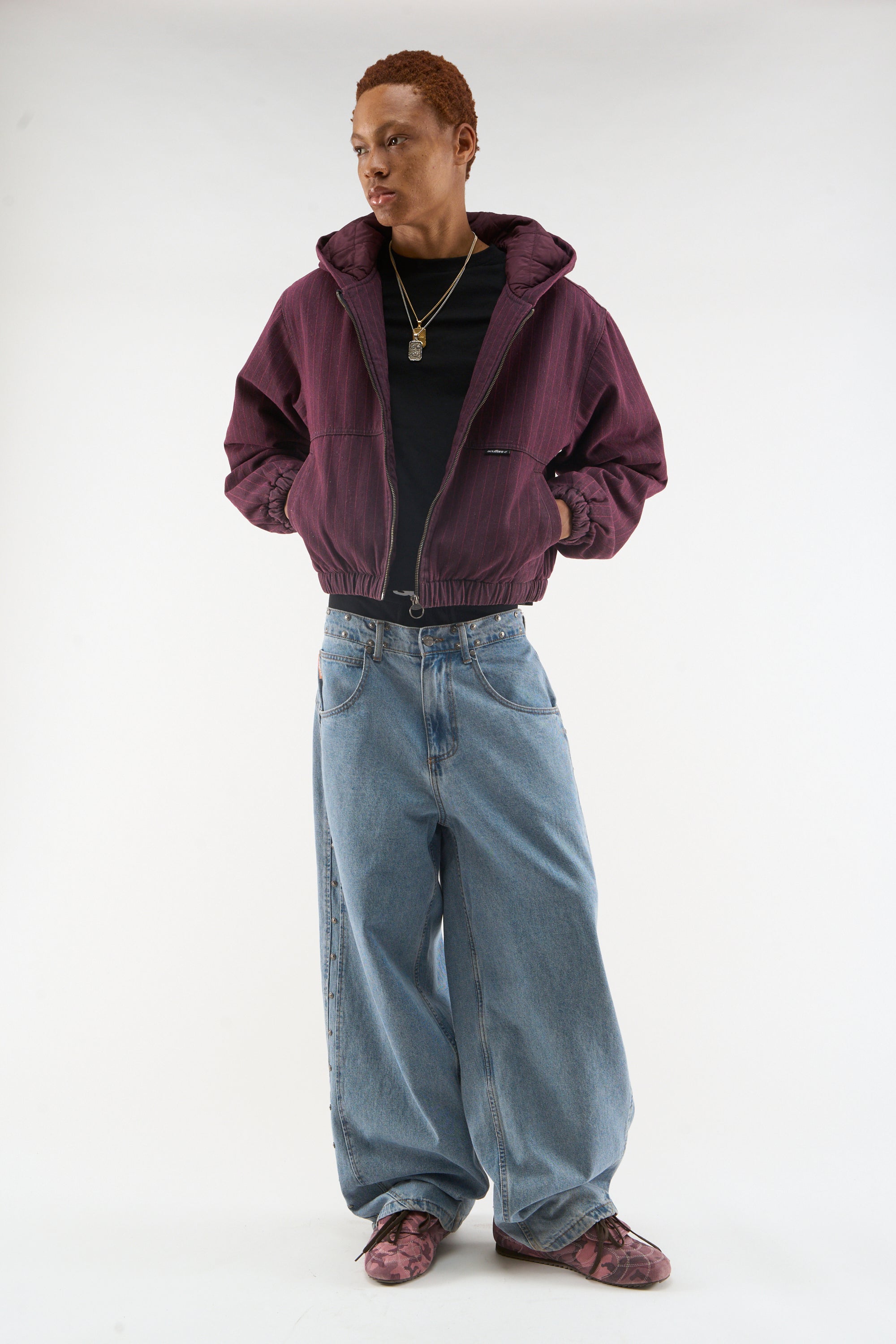 Chaqueta de trabajo burdeos con raya diplomática