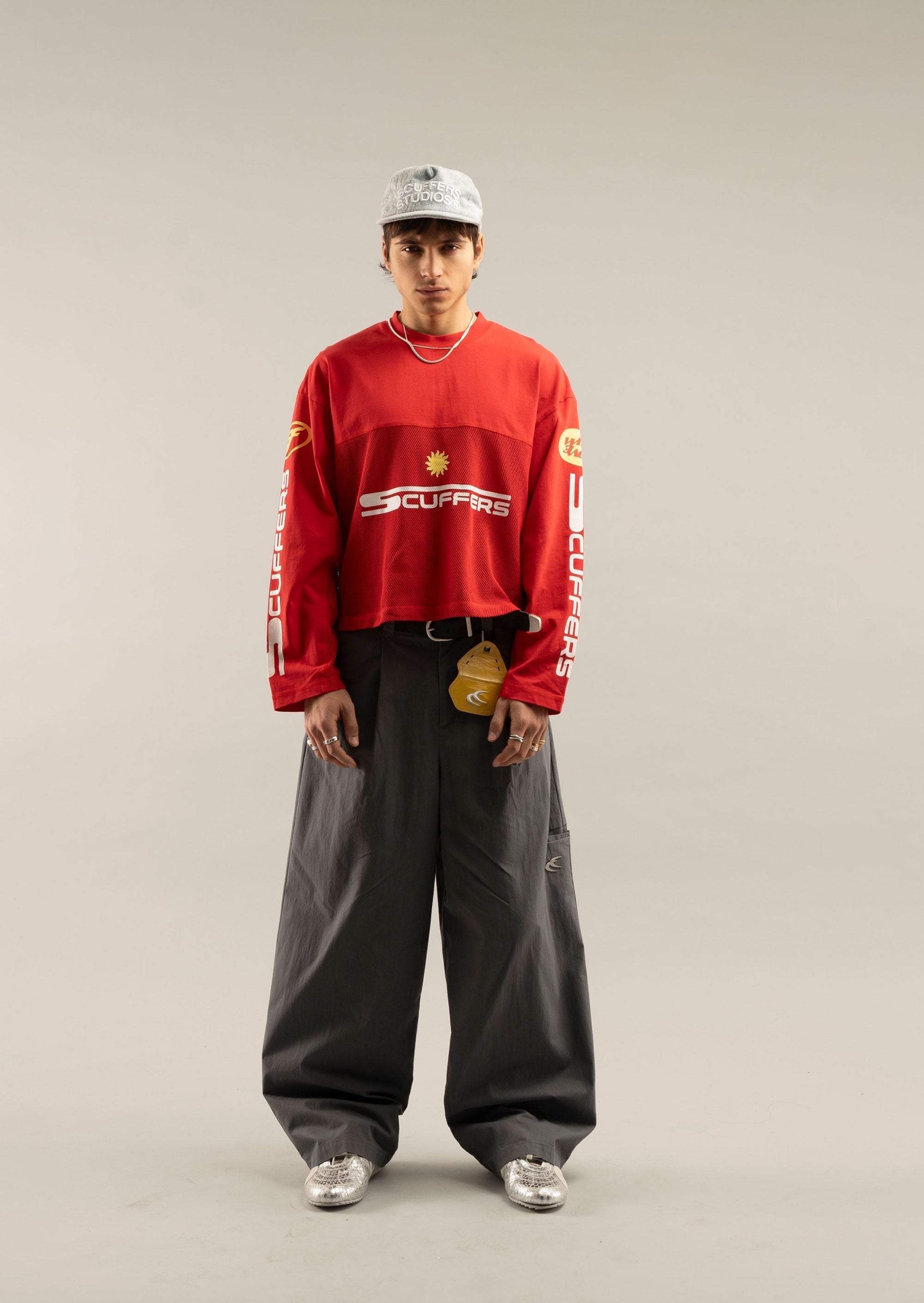 FF1 Camiseta roja de manga larga