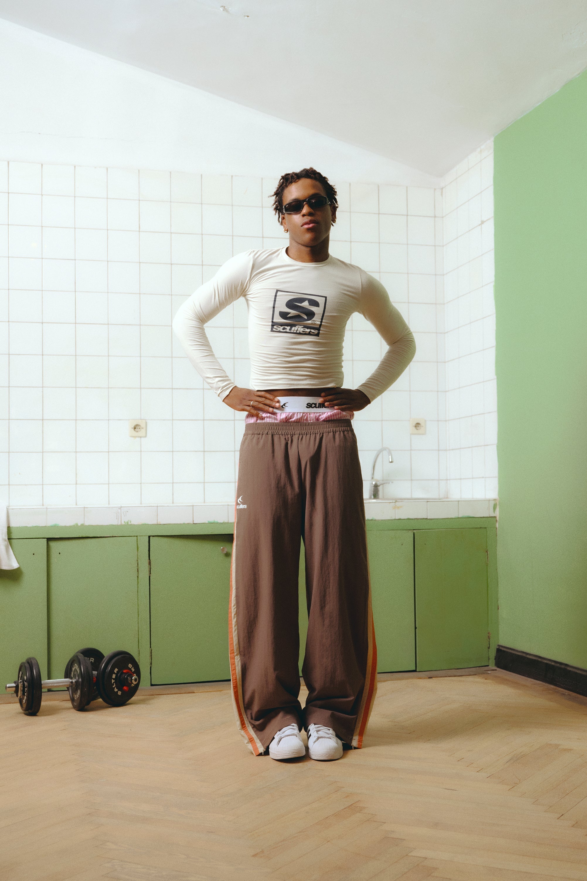 Pantalones deportivos marrones Tech