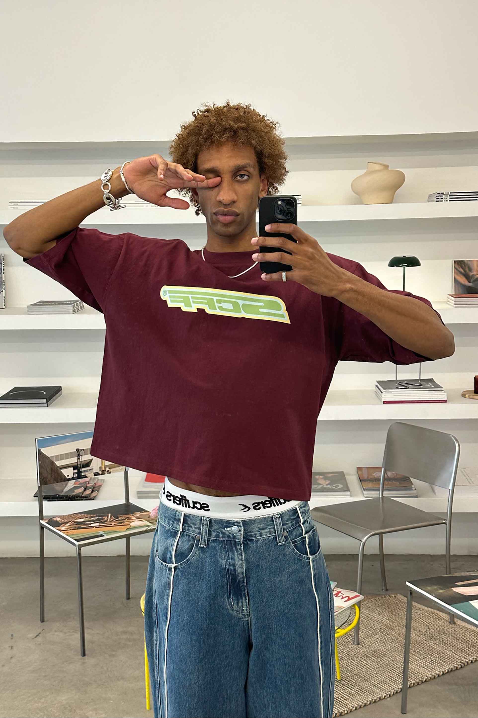 Camiseta burdeos brillante