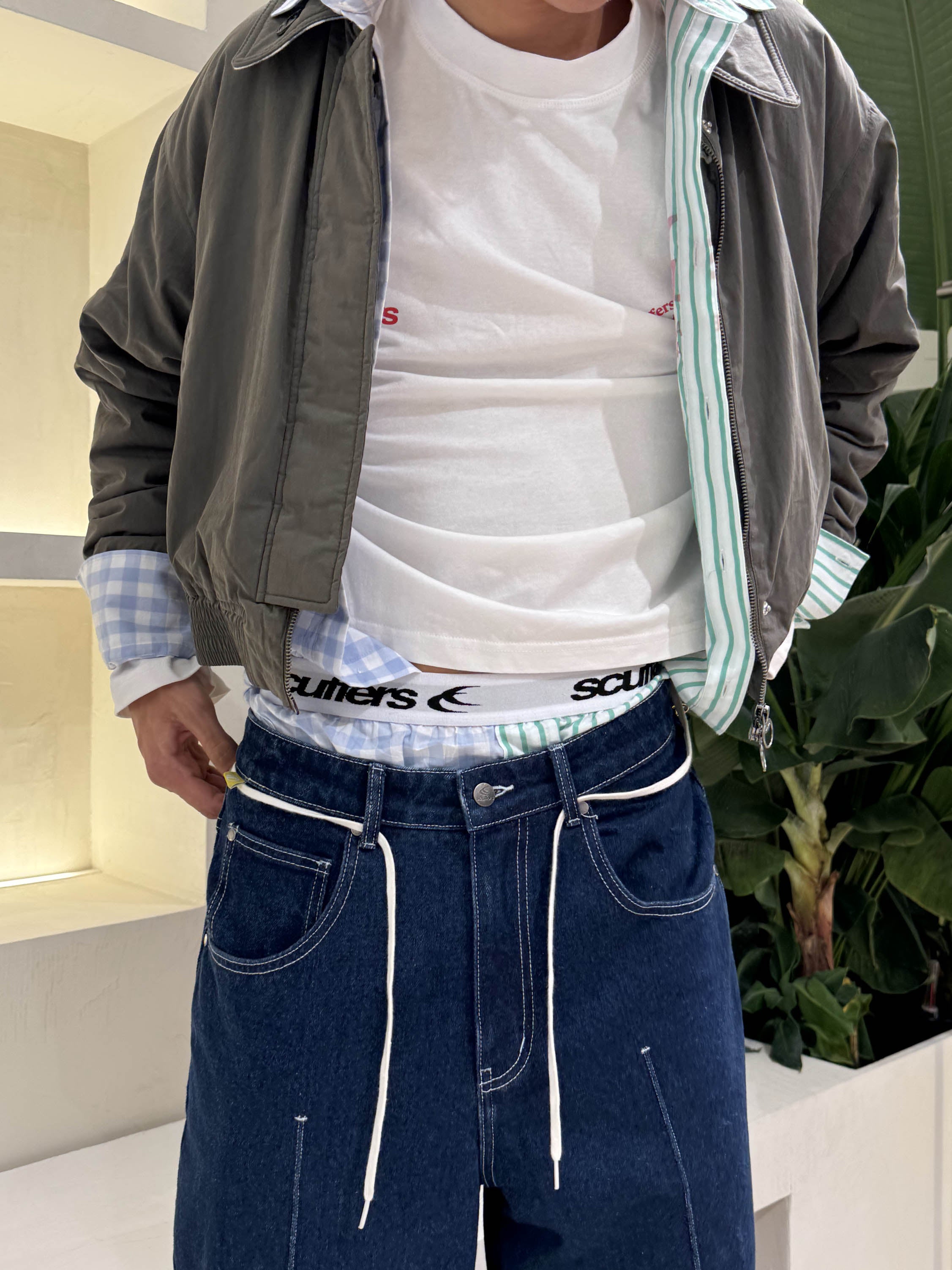 Pantalones azules de Hollywood