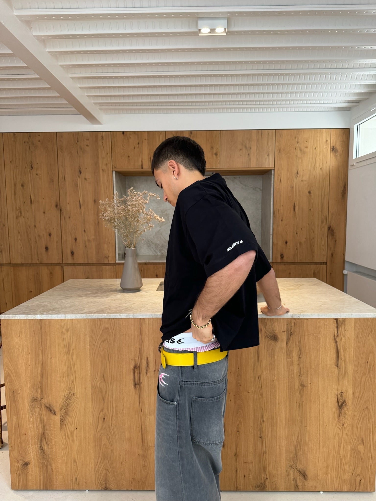 Pack de camisetas básicas en blanco y negro