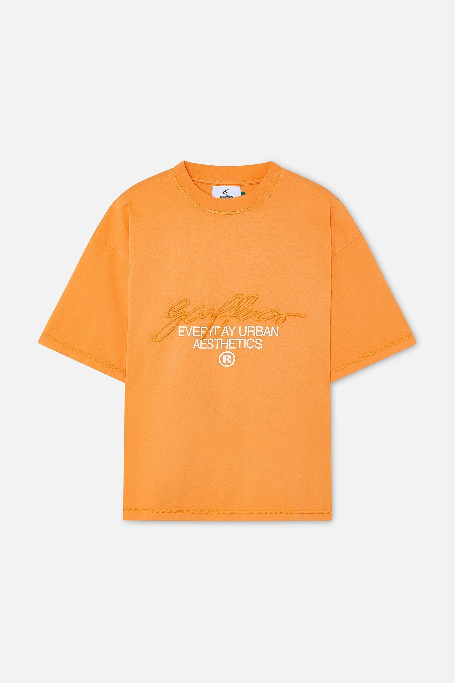 Nueva camiseta naranja de firma