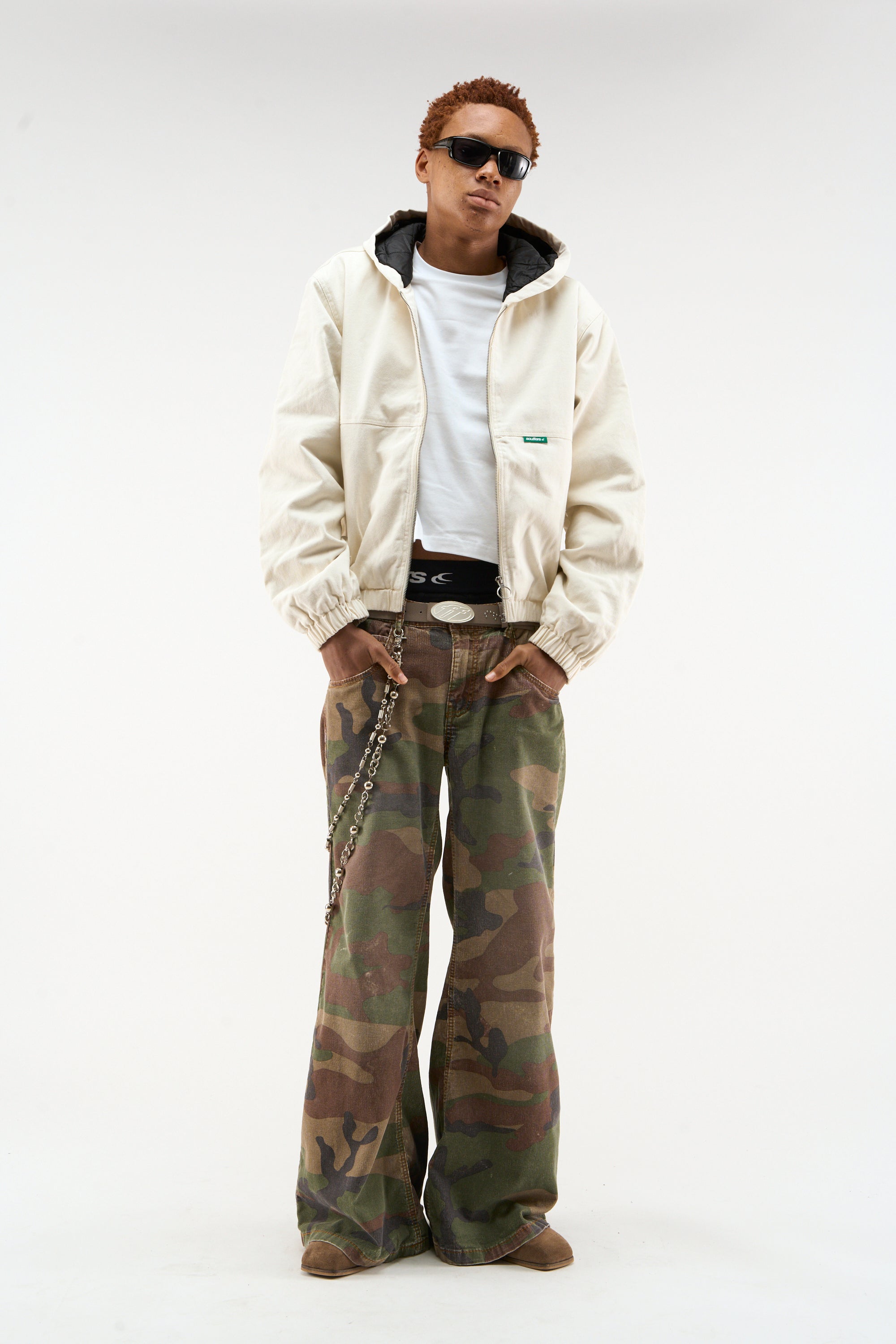 Chaqueta de trabajo color crudo teñido