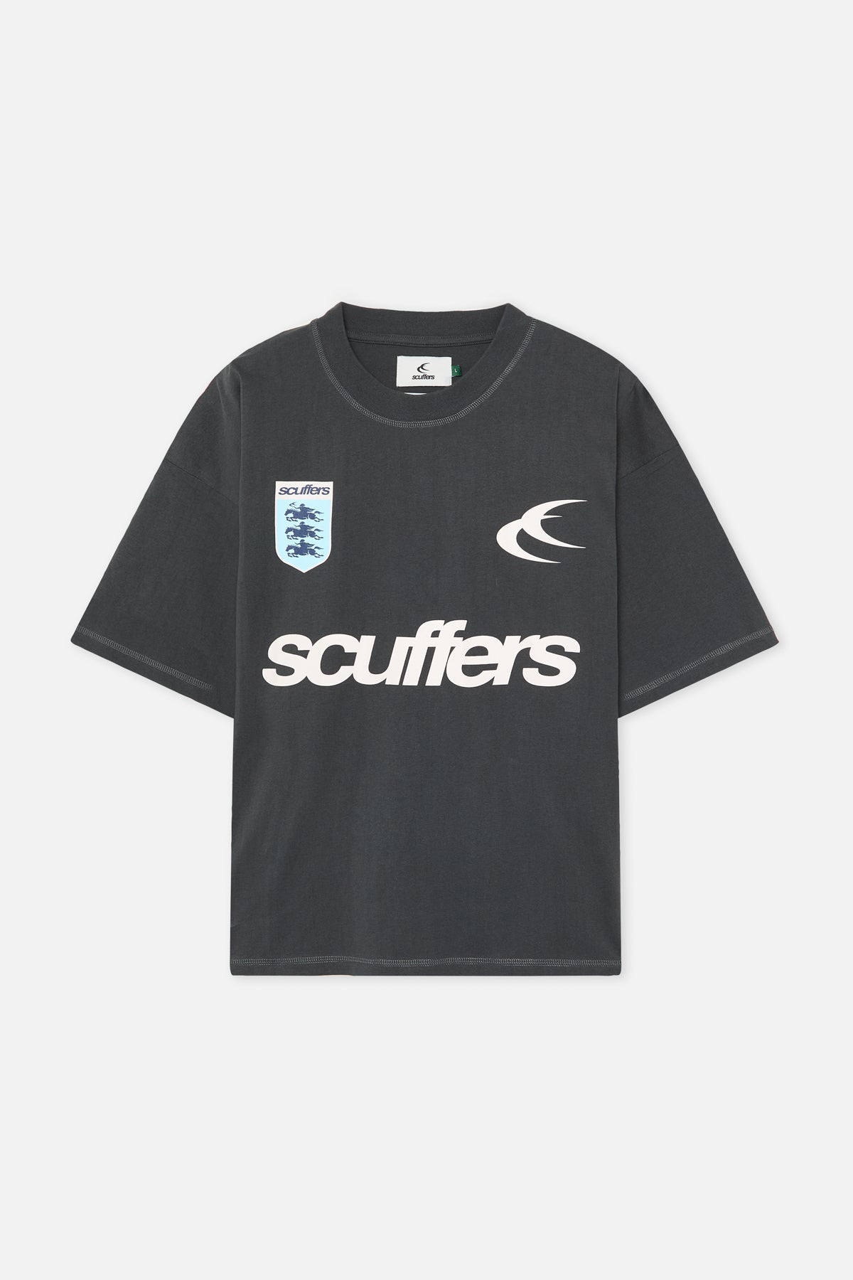 Camiseta oscura de picnic