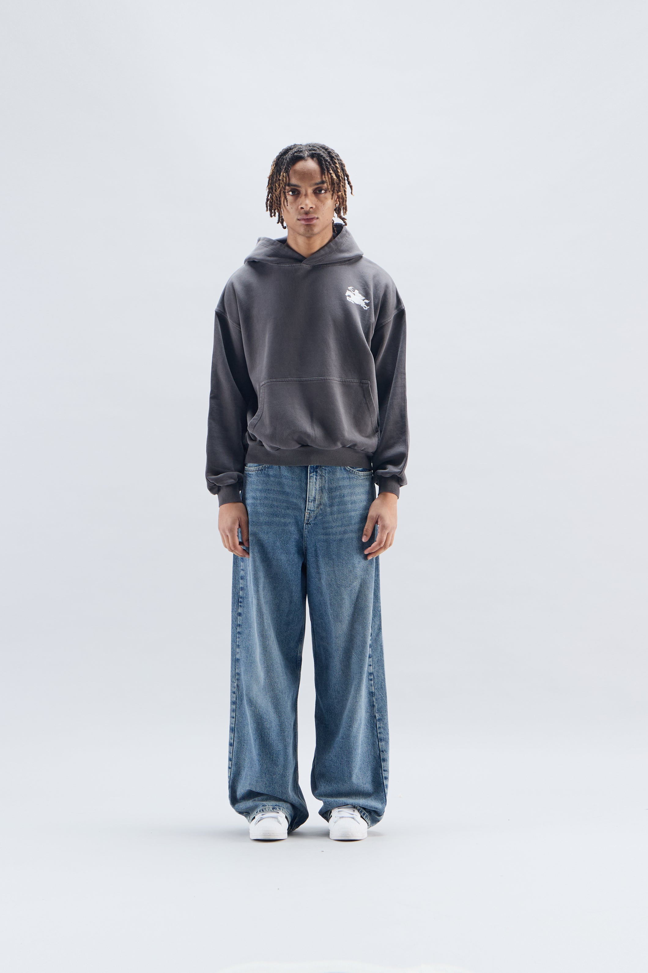 Sudadera con capucha oscura Glory