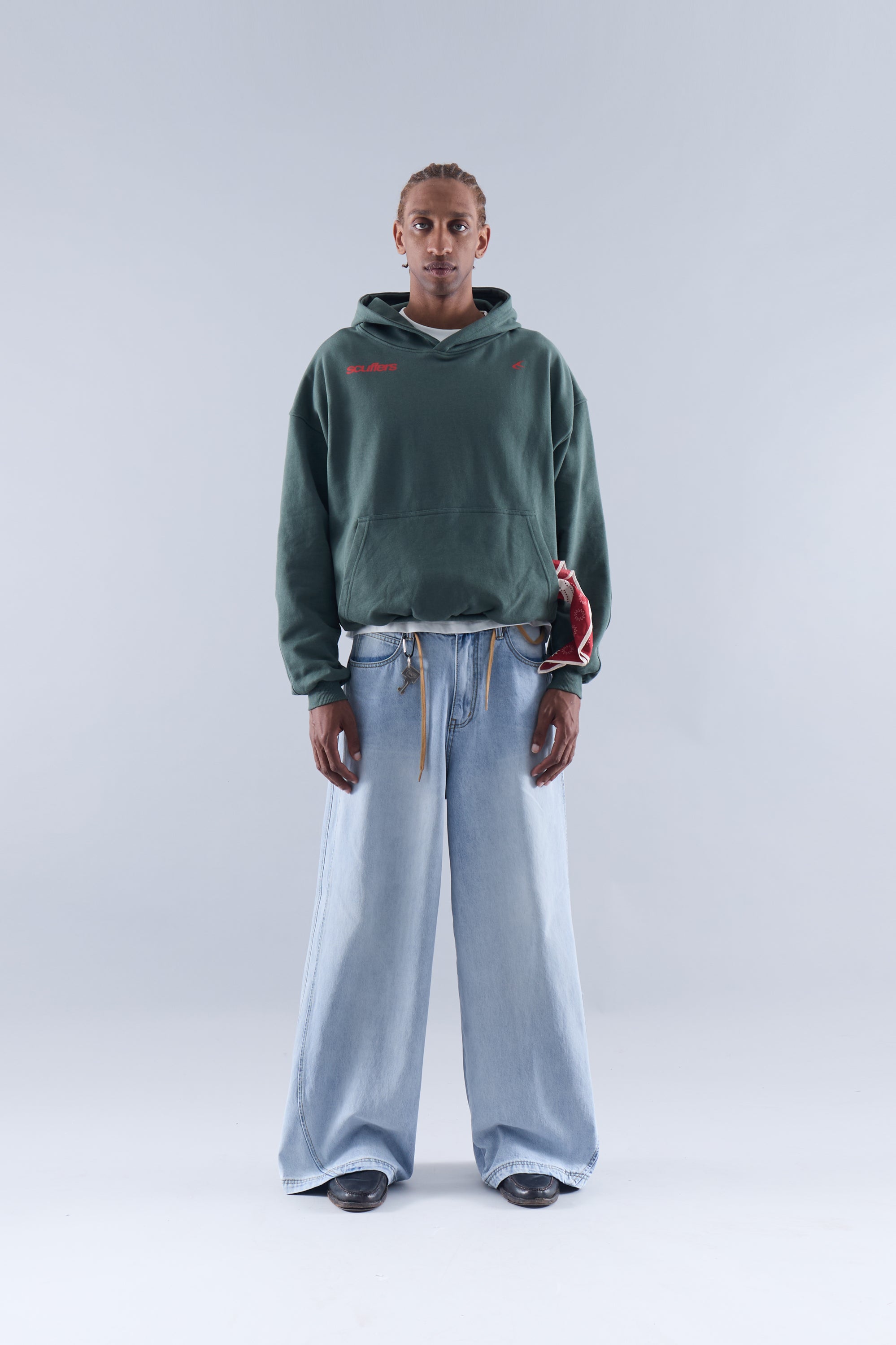 Sudadera con capucha verde de Motor Studios